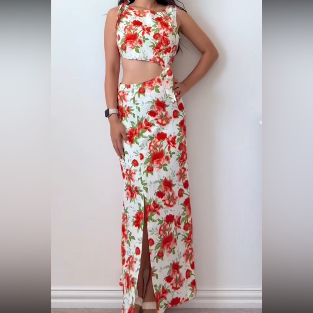 Floral Maxi cut out dress